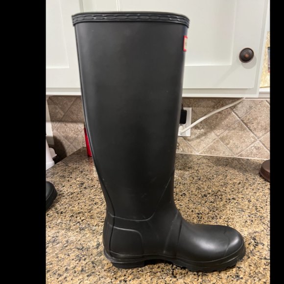 Women's Hunter Tall Black Matte Rain Boots Size 7 - Picture 6 of 10